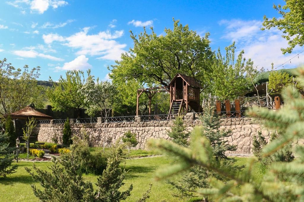 Виллы Villa Hills Ptghni